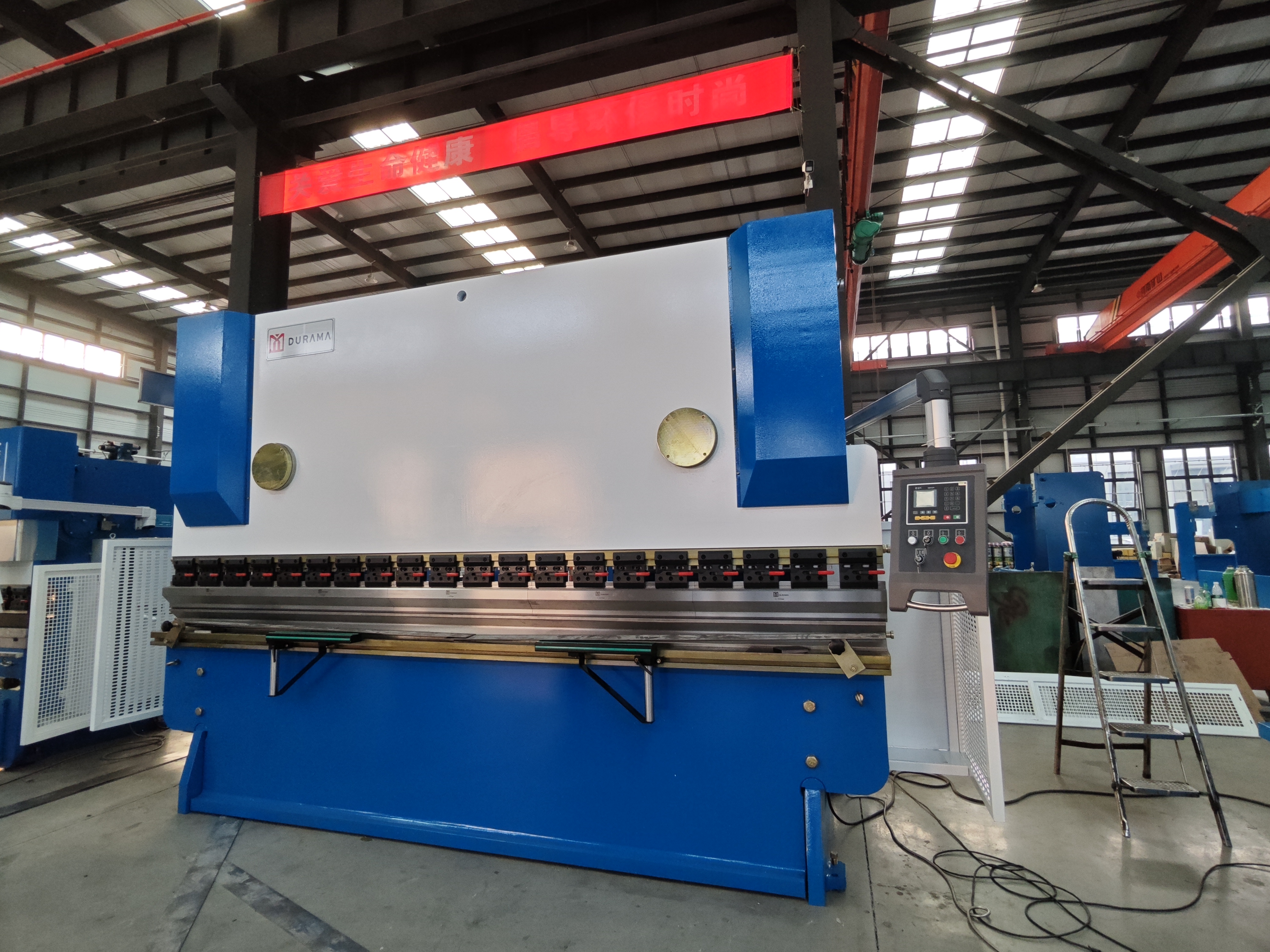 DRPK-16040 Hydraulic Press Brake with ESTUN E210P CNC