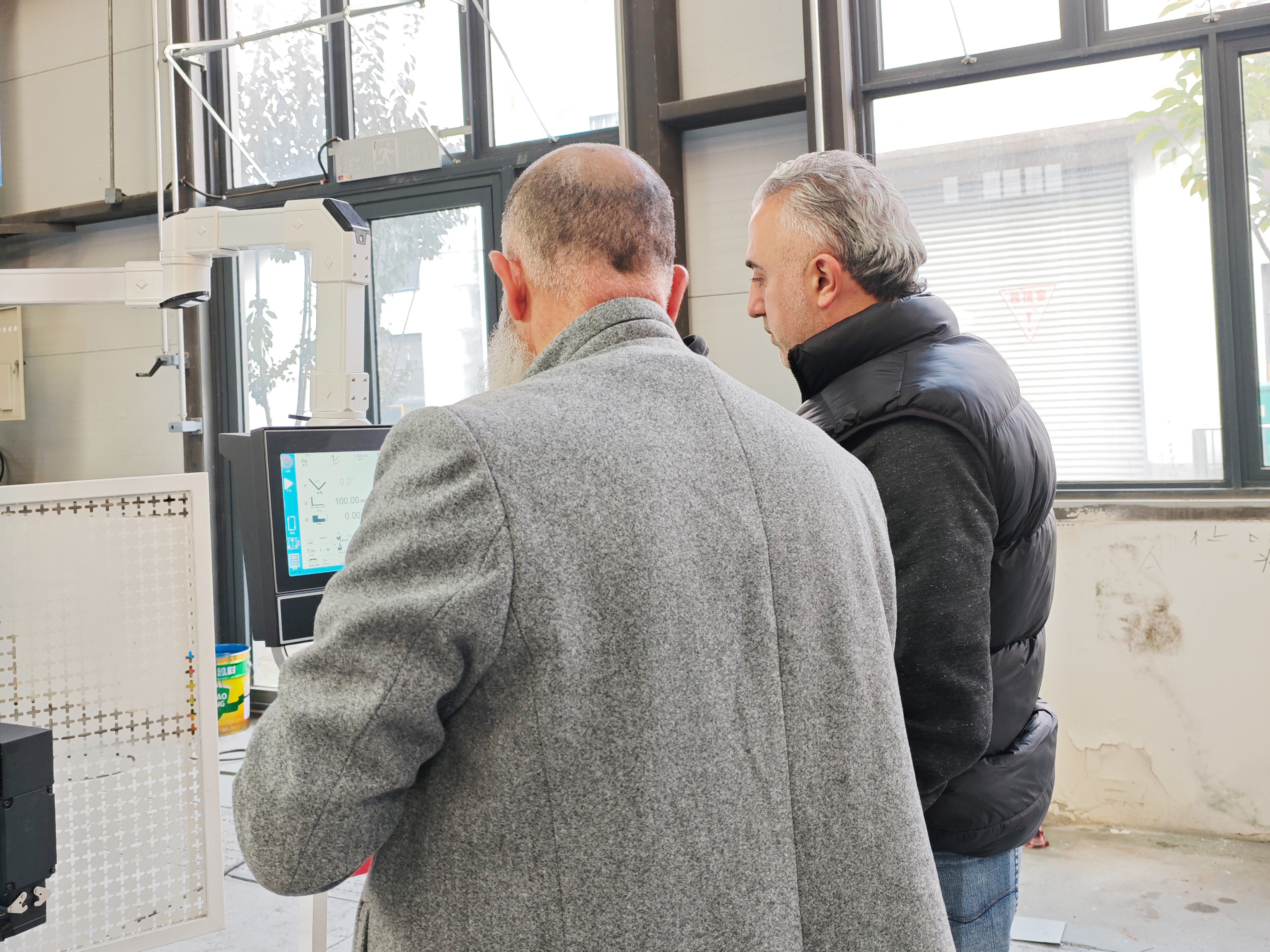 DURAMA Welcome Middle Asian Customers’ Visiting